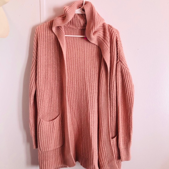 Pink Sweater - Picture 1 of 1